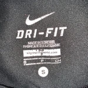 Nike dri fit capri legging